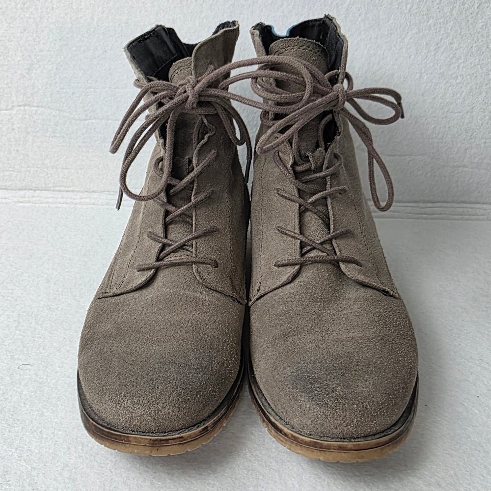 Steve Madden Rawlings Taupe Suede Lace Up Rear Zip Ankle Boots Womens 7.5M - Picture 4 of 8